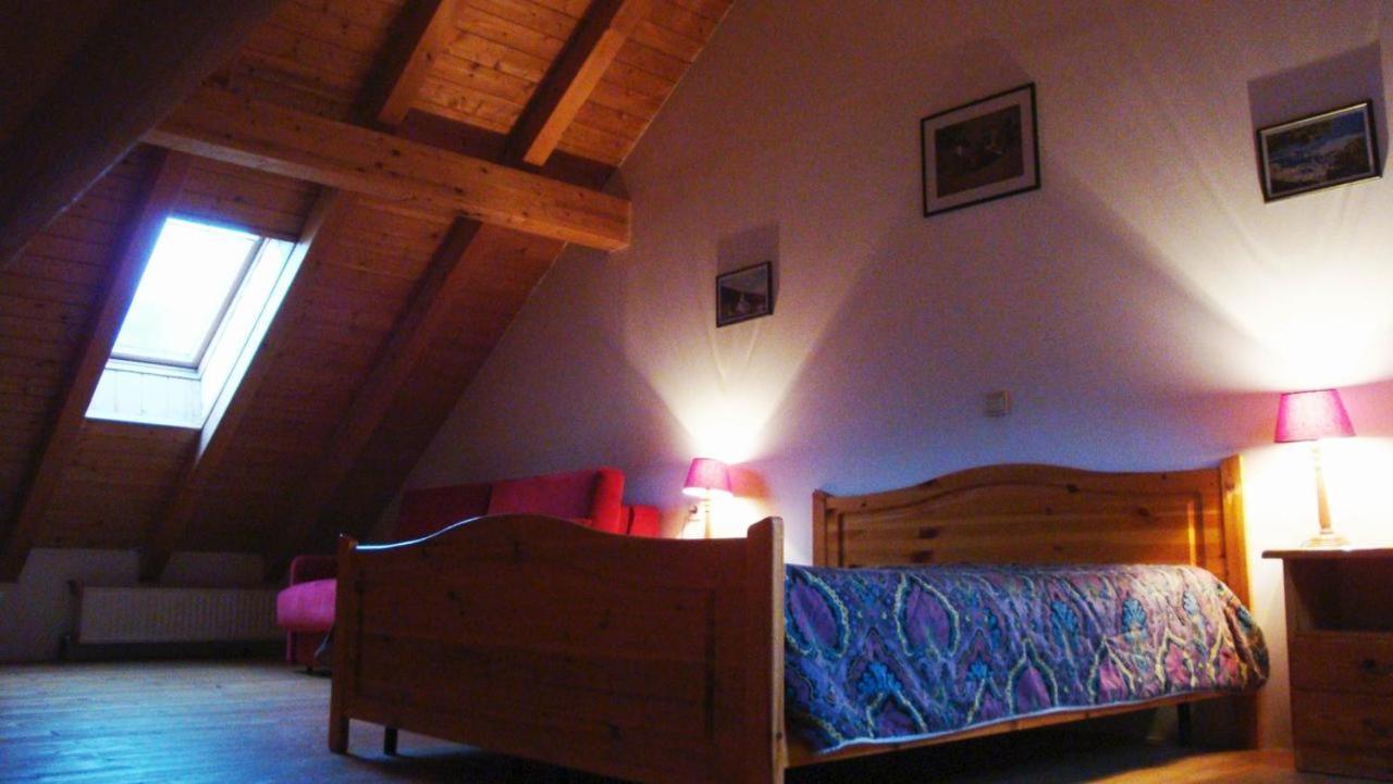 אפרטהוטל וילאבאסה Residenze Sonnenschein Casa Rossa מראה חיצוני תמונה
