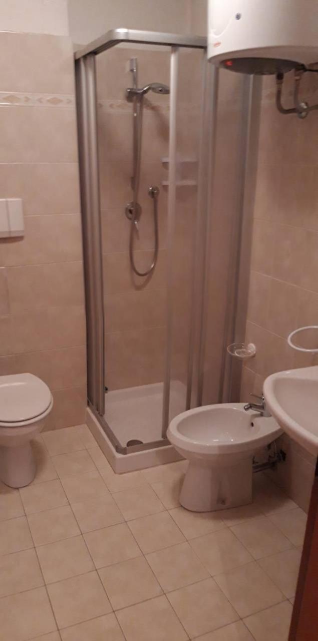 אפרטהוטל וילאבאסה Residenze Sonnenschein Casa Rossa מראה חיצוני תמונה